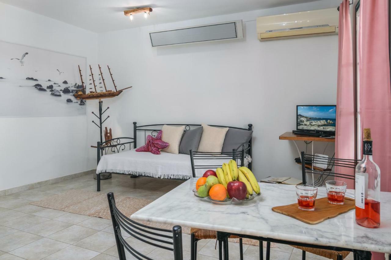 Zanart Maisonette Tripití Exteriér fotografie